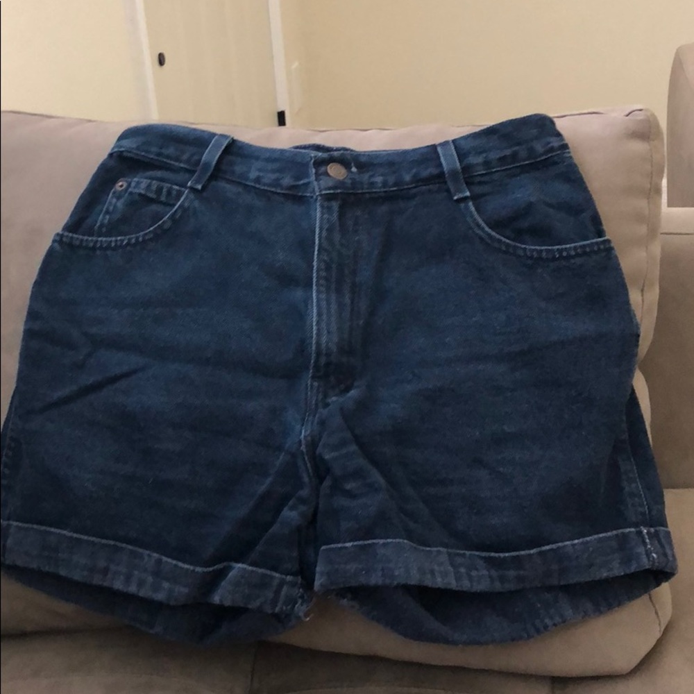 VINTAGE high rise shorts!